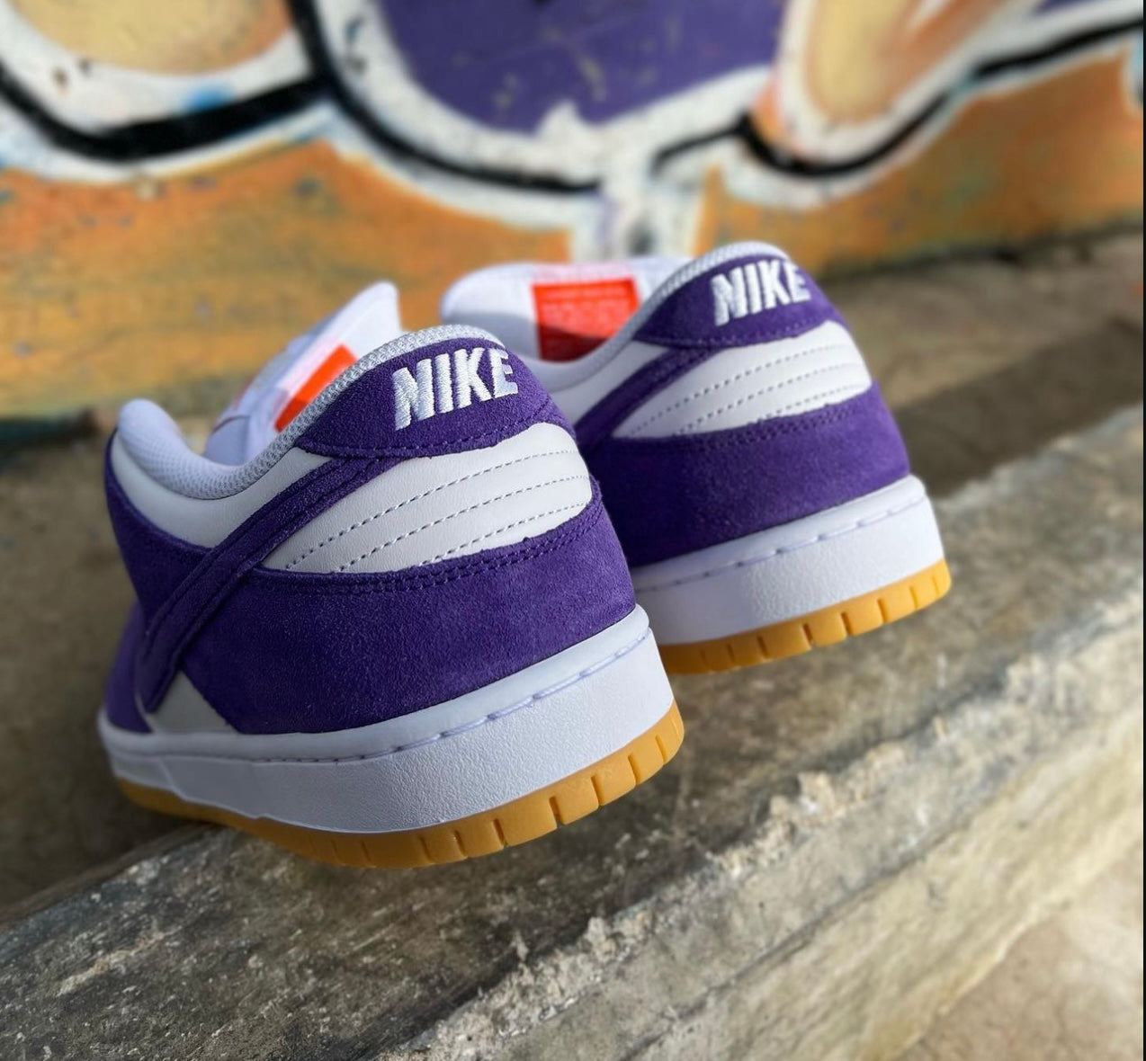 Dunk sb Low Purple Orange Label