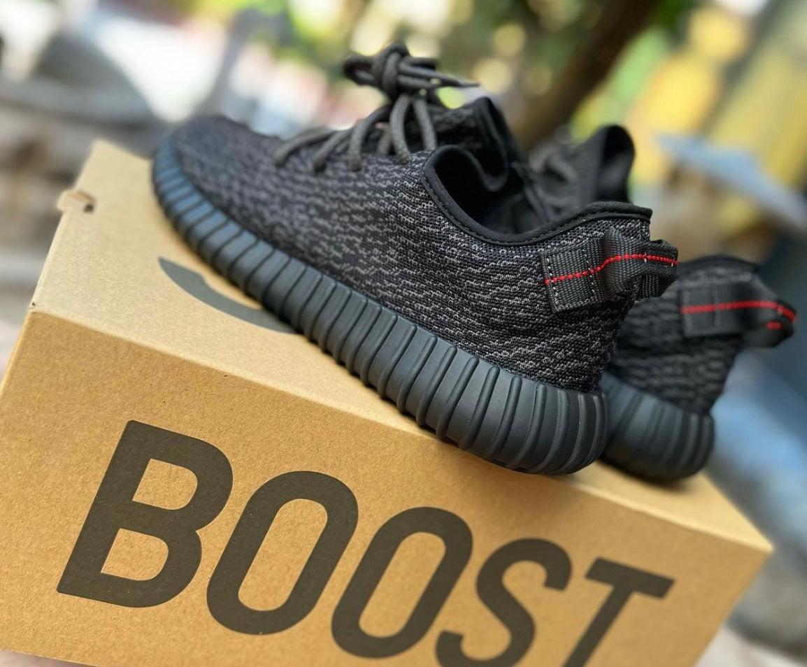 YEEZY BOOST 350 PIRATE BLACK