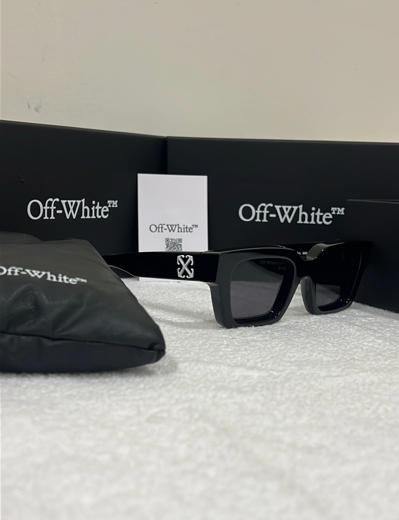 Off white Sunglassess