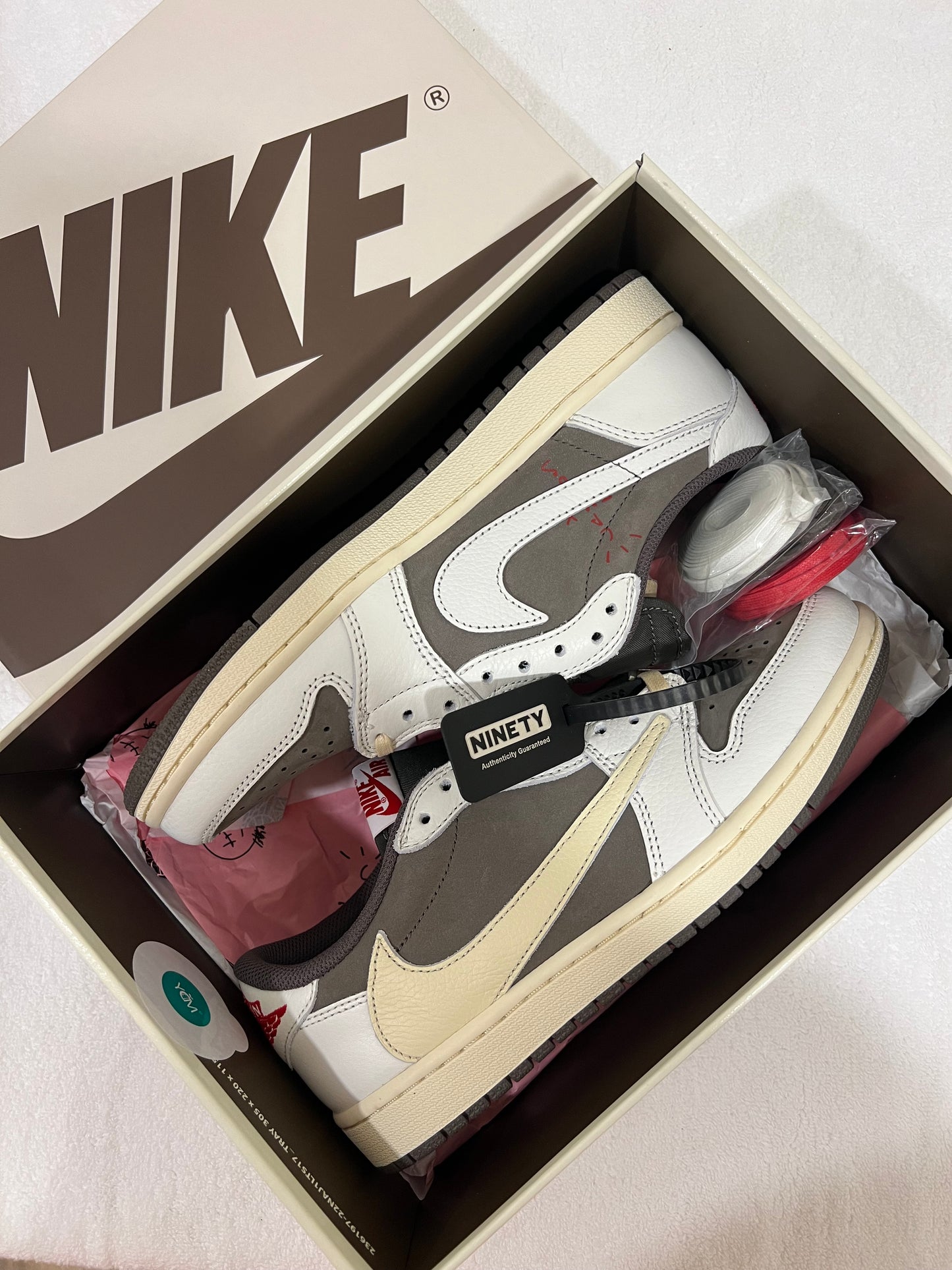 Jordan 1 Los Travis Scott Reverse Mocha