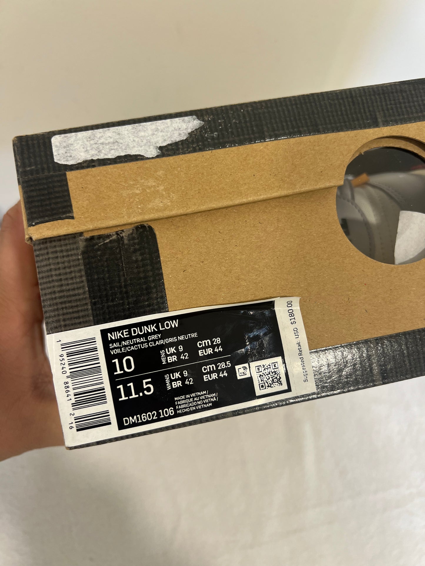 Dunk off white lot 8