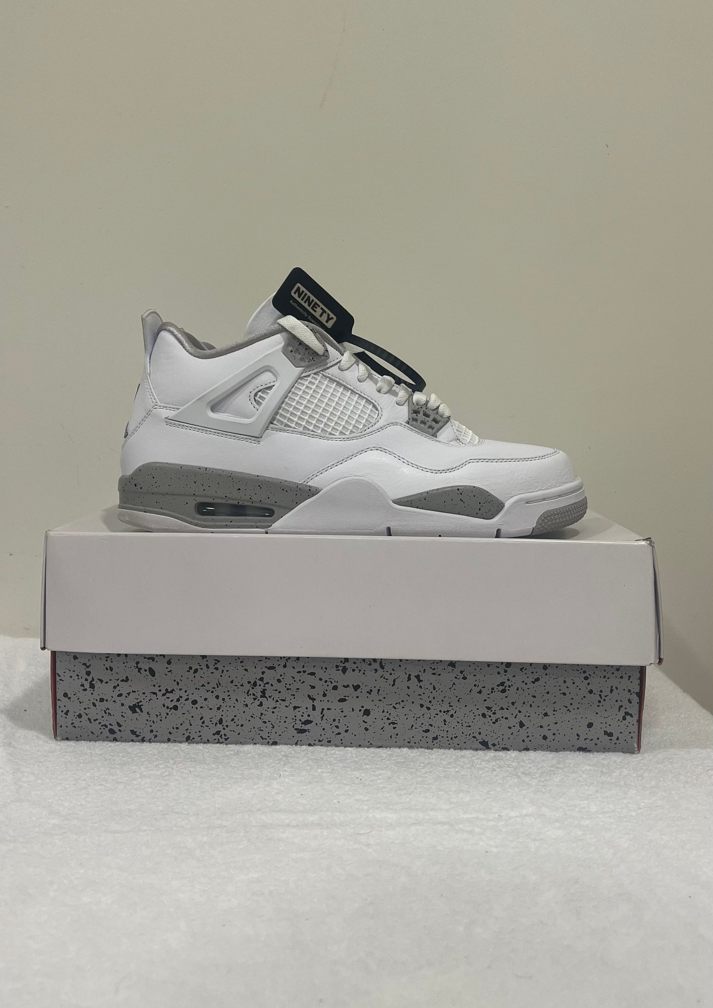 Jordan 4 Oreo