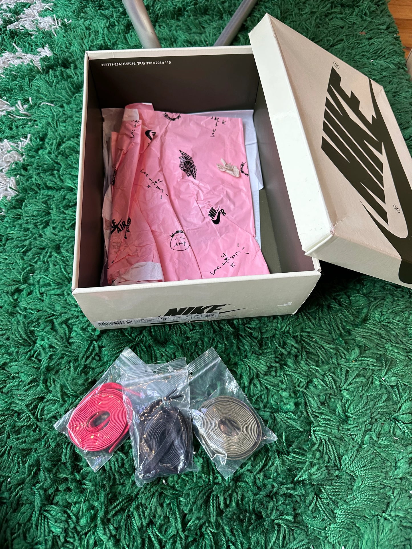 Travis Scott Jordan 1 Low “Olive”